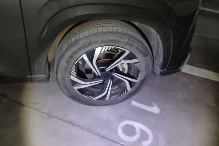 Used Geely Auto Emgrand X7 Sport 2023 Boyue COOL 1.5TD Smart Connect+
