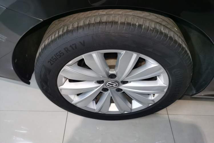 Used Volkswagen Passat 2020 330TSI Elite Edition China VI
