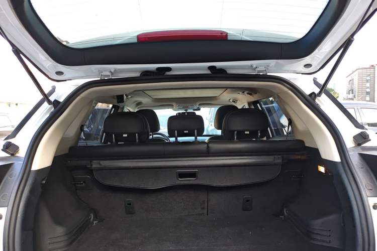 Used Geely Auto Emgrand X7 Sport 2020 1.8TD DCT Two-Wheel Drive Smart Connect 4G-Enabled Version