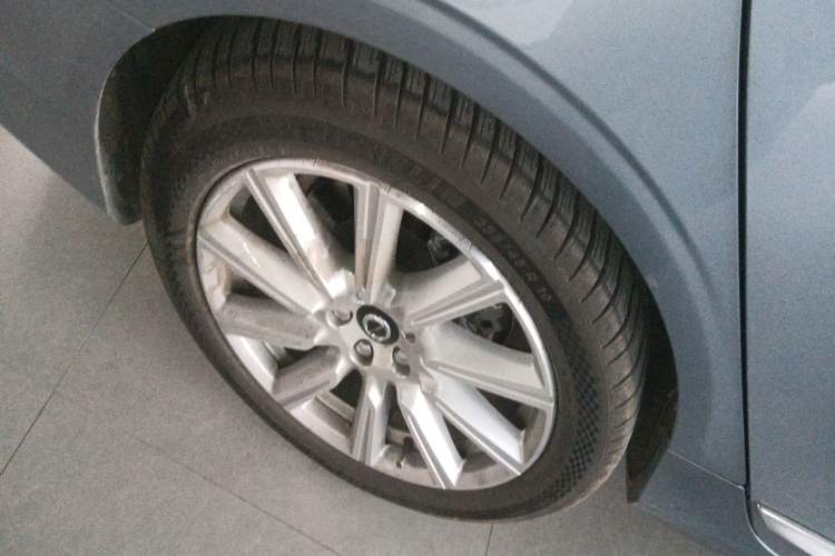 Used Volvo S90 New Energy 2019 T8 e-Drive Hybrid Intelligent Luxury Version China VI Standard