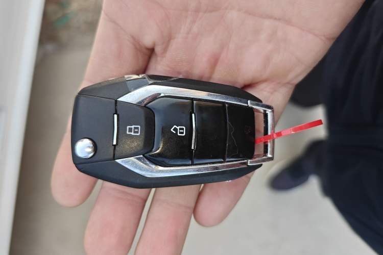 Used SAIC MAXUS G20 2023 ES 2.0T Gasoline Automatic Value Edition