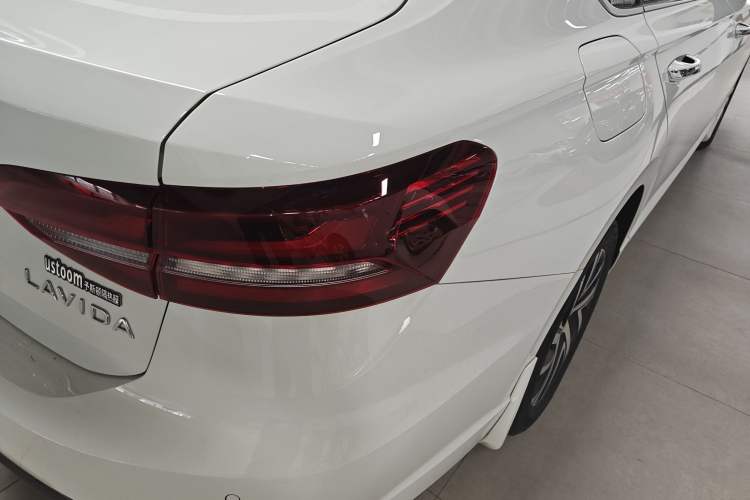 Used Volkswagen Lavida 2023 1.5L Automatic 5 Million Edition