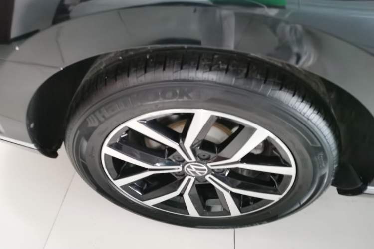 Used Volkswagen Magotan 2020 330TSI DSG Leading Model
