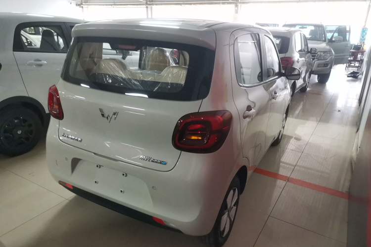 Used Wuling Hongguang MINIEV 2025 Four-Door Version Advanced Edition
