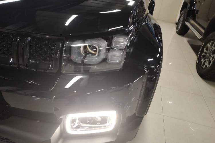 Used BAIC Off-Road BJ40 2020 2.0T Automatic Four-Wheel Drive Urban Hunter Edition Chivalrous Type
