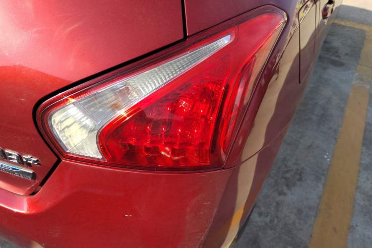 Used Nissan Tiida 2011 1.6L CVT Comfort Model