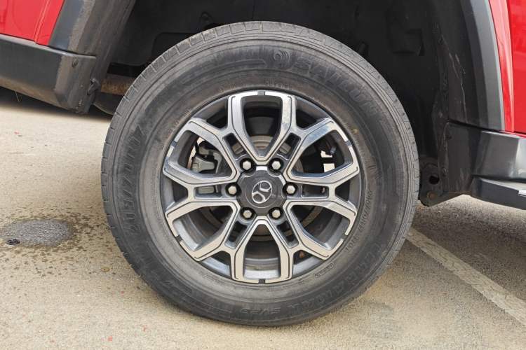 Used BAIC Off-Road BJ40 2019 2.3T Automatic Four-Wheel Drive Urban Hunter Edition Premium Model China VI Emission Standard
