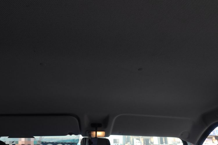 Used Wuling Yangguang 2024 300KM Comfort Version Passenger Van 75kW
