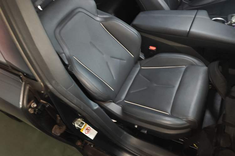 Used  SL03 2022 515 Pure Electric Version