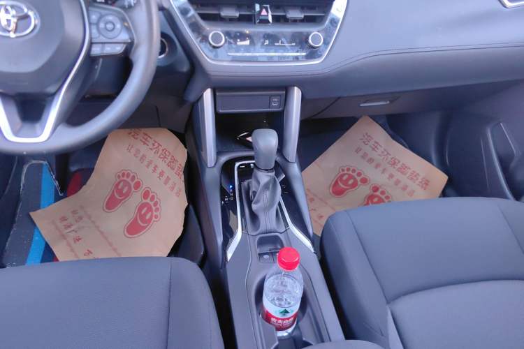 Used Toyota FRONTLANDER 2023 2.0L CVT Leading Edition
