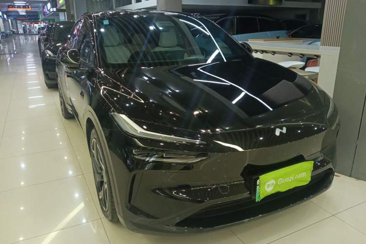 Used ONVO L60 2024 60 kWh All-Wheel Drive
