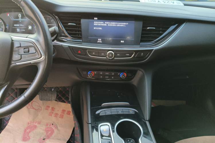 Used Buick Regal 2020 552T Luxury Version
