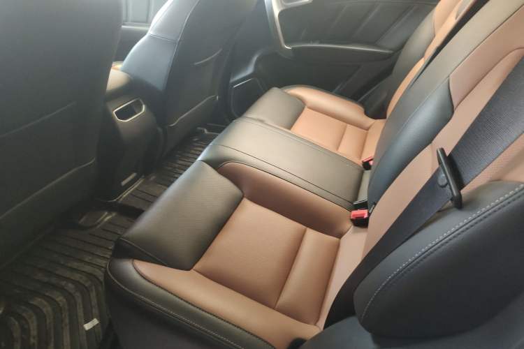 Used Geely Auto Vision X6 2016 1.3T CVT Luxury Model
