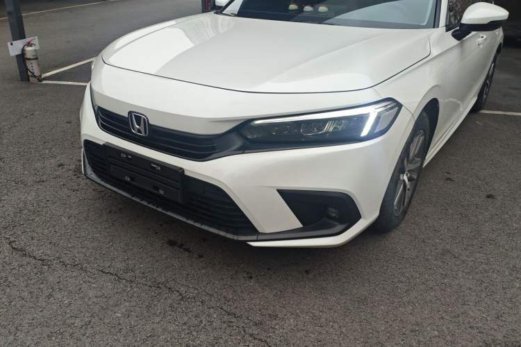 Used Honda Civic 2023 240TURBO CVT Dynamic Edition
