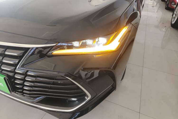Used Toyota Avalon 2022 2.0L Luxury Edition