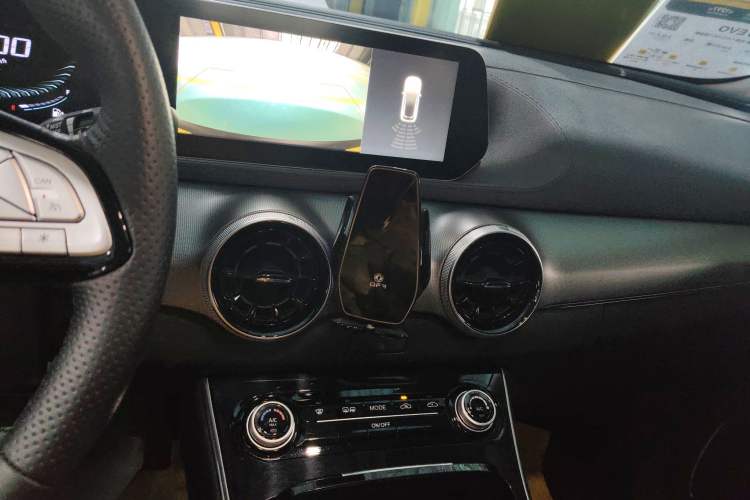 Used FORTHING T5 EVO 2021 1.5TD DCT Platinum Edition