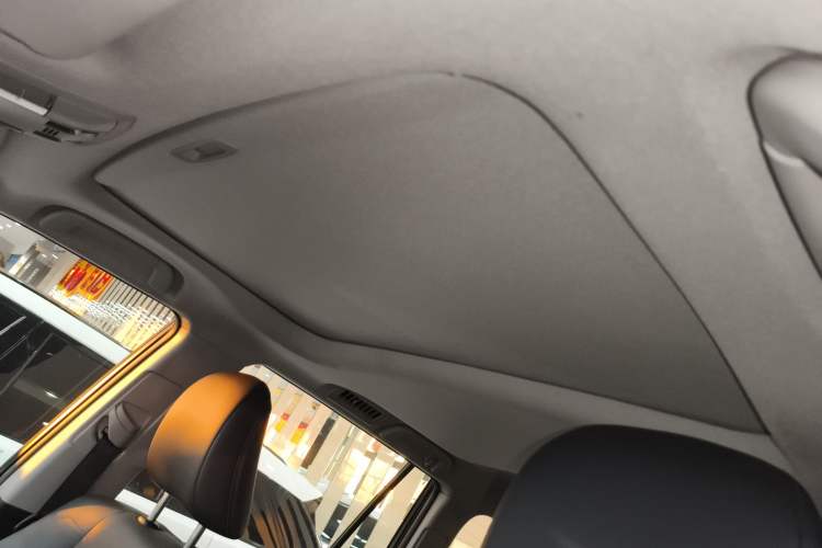 Used Toyota Prado 2018 3.5L Automatic TX-L with Rear-Mounted Spare Tire
