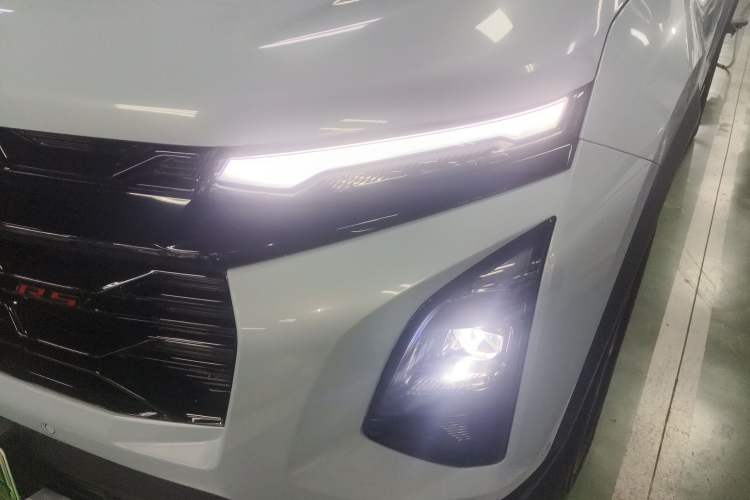 Used Chevrolet Equinox Plus 2024 102km RS Ultimate Edition