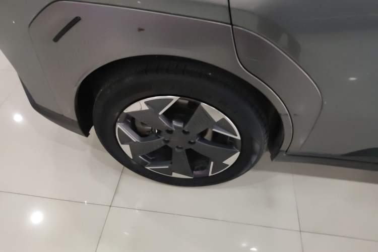 Used AION Y 2022 70 Intelligent Edition Lithium Iron Phosphate
