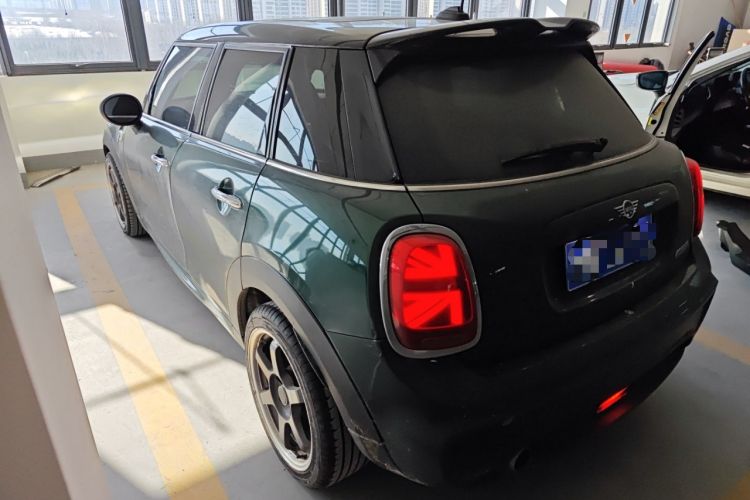 Used  MINI 2018 1.5T COOPER Racing Edition Five-Door Version
