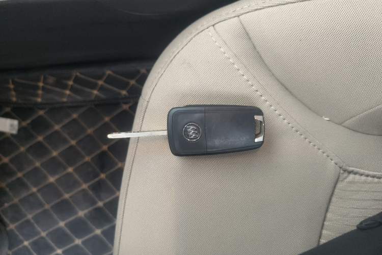 Used Buick GT 2015 15N Automatic Elite Version
