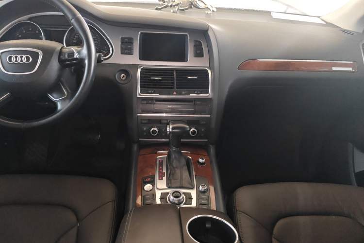 Used Audi Q7 2015 35 TFSI Ambition Edition
