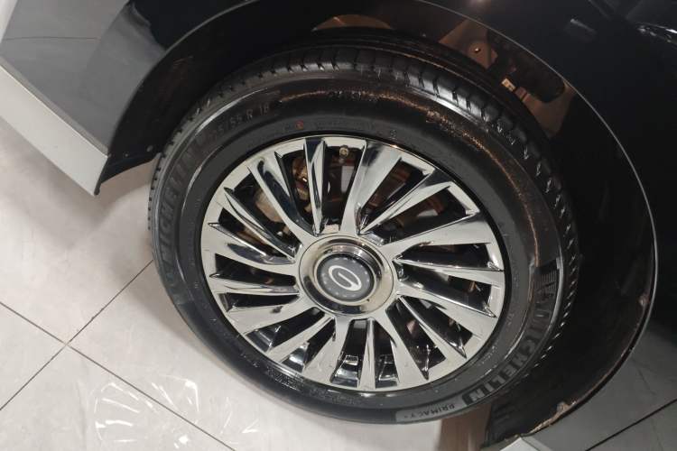 Used GAC Trumpchi M8 2023 Zongshi Series Dual-Motor YuZun Edition