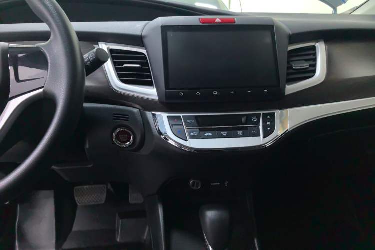 Used Honda Jade 2016 1.8L Automatic Comfort Elite Version 5 Seats
