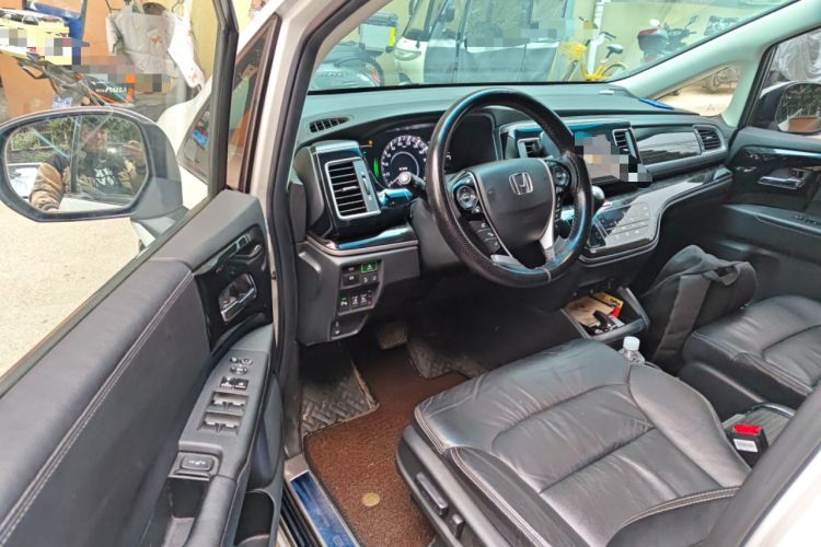 Used Honda Elysion 2019 2.0L Hybrid Luxury Edition
