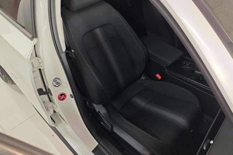 Used Honda Civic 2023 HATCHBACK 240TURBO CVT Zhiyue Edition