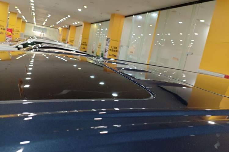 Used Denza D9 2025 DM-i Intelligent Drive 1020 Four-Wheel Drive Prestige Model
