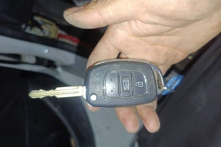 Used Hyundai Elantra 2016 1.6L Automatic ZhiXuan – Elite Version
