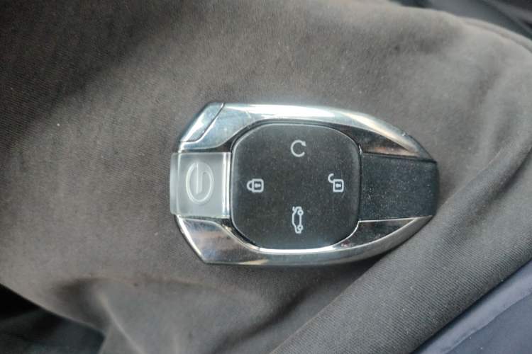 Used GAC Trumpchi EMPOW 2023 270T DCT J15 Version