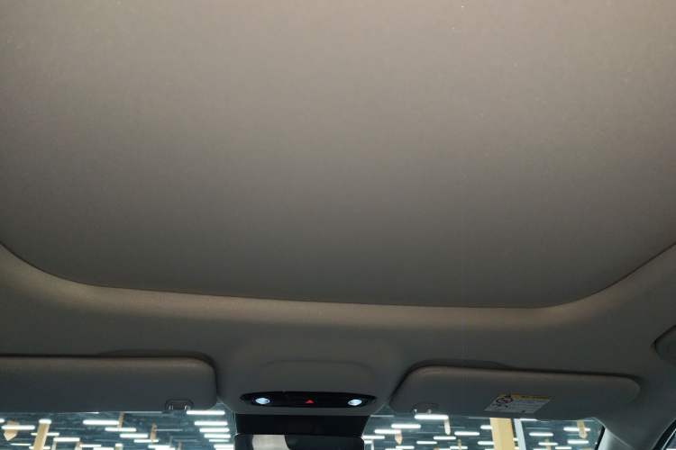 Used  E5 2024 530km Starship Edition