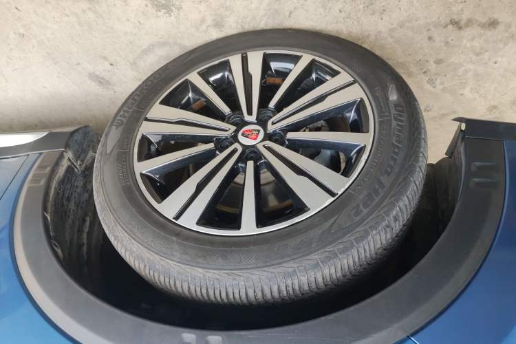 Used Roewe RX5 2019 20T Two-Wheel Drive Automatic 4G Connected Platinum Edition