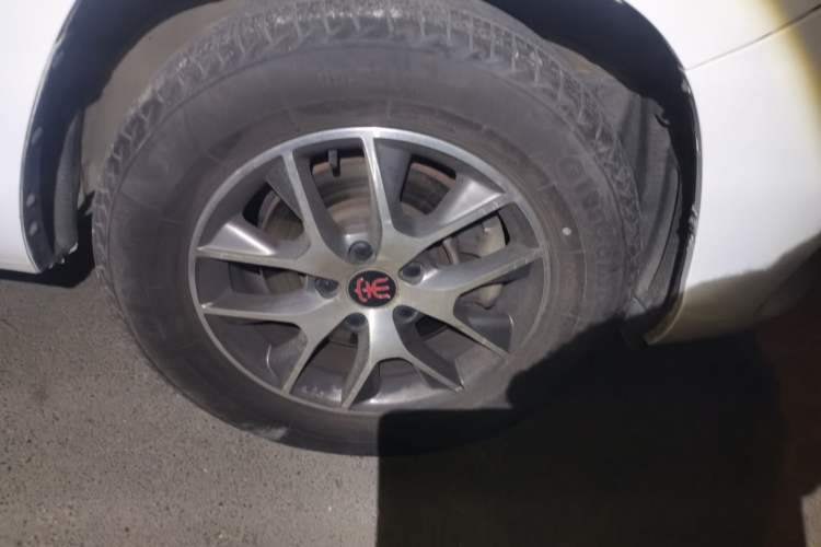 Used BYD Song 2016 GaiShi Edition 1.5TI Manual Elite Model
