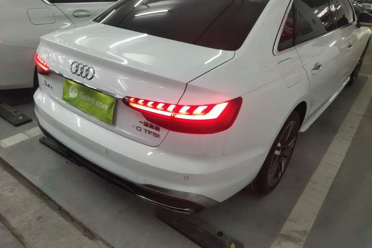 Used Audi A4L 2020 40 TFSI Luxury Dynamic Model