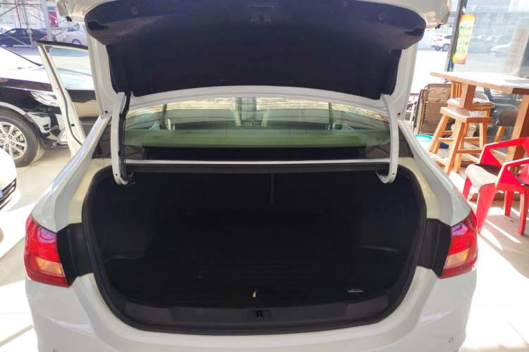 Used Buick GT 2017 15N Automatic Elite Version
