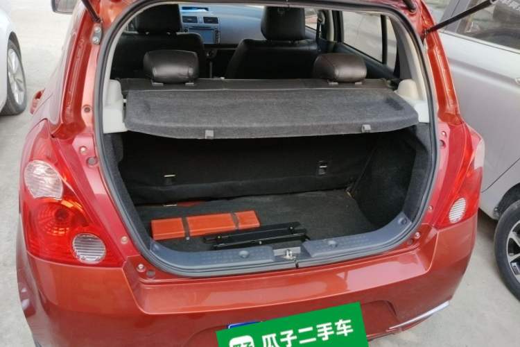 Used Suzuki Swift 2014 1.5L Automatic Fashion Edition
