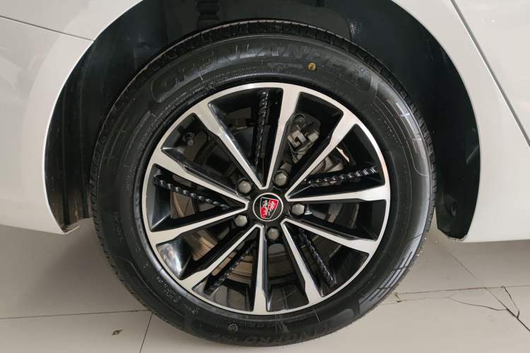 Used Roewe i5 2020 1.5L Automatic 4G Connect Luxury Flagship Edition