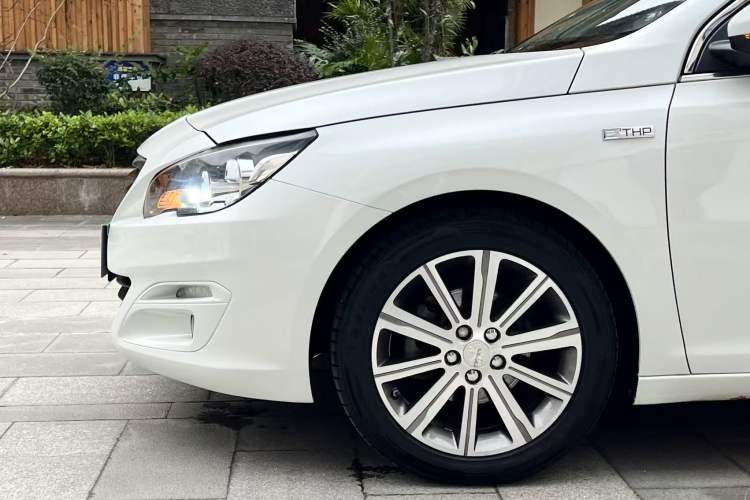 Used Peugeot 408 2015 1.2T Automatic Luxury Edition