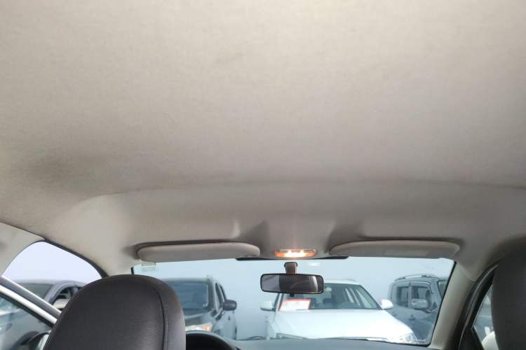 Used Peugeot 301 2014 1.6L Manual Comfort Edition CNG