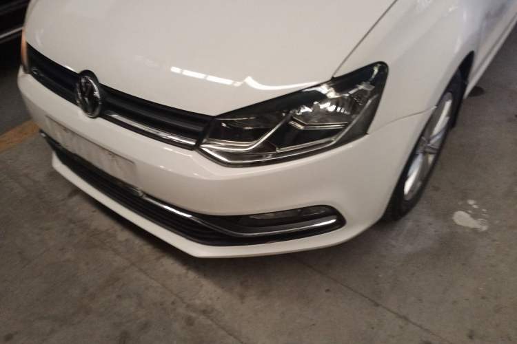 Used Volkswagen Polo 2014 1.4L Automatic Comfort Edition
