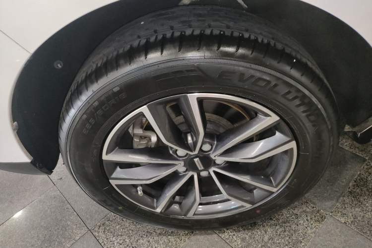 Used Wey VV5 2021 1.5T Two-Wheel Drive Smart Pioneer
