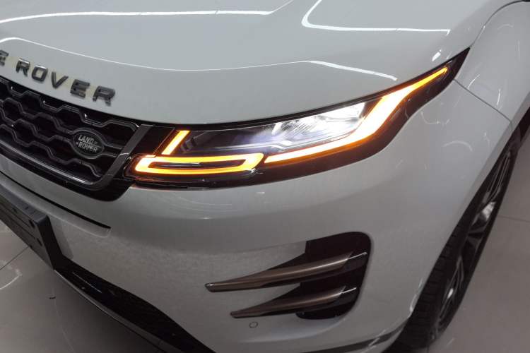 Used Land Rover Range Rover Evoque 2020 249 PS R-DYNAMIC S Sport Edition
