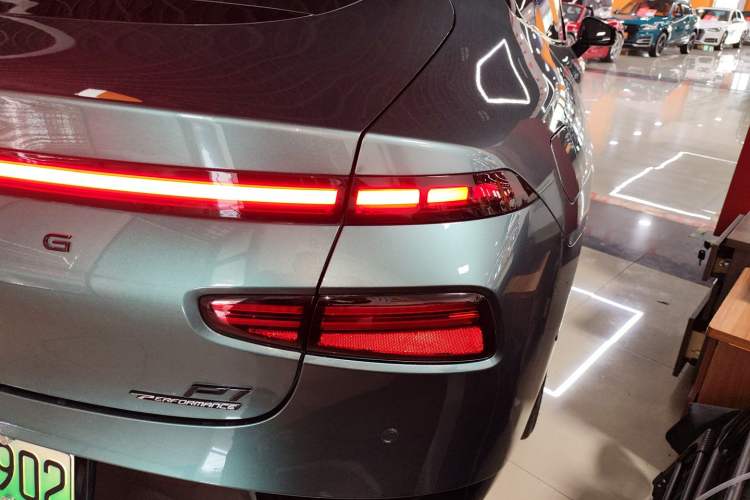 Used XPeng P7 2023 P7i 610 Max Performance Edition