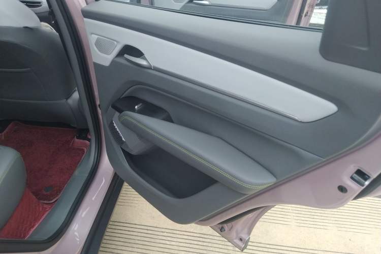 Used Bestune Yueyi 03 2025 565km Premium Edition
