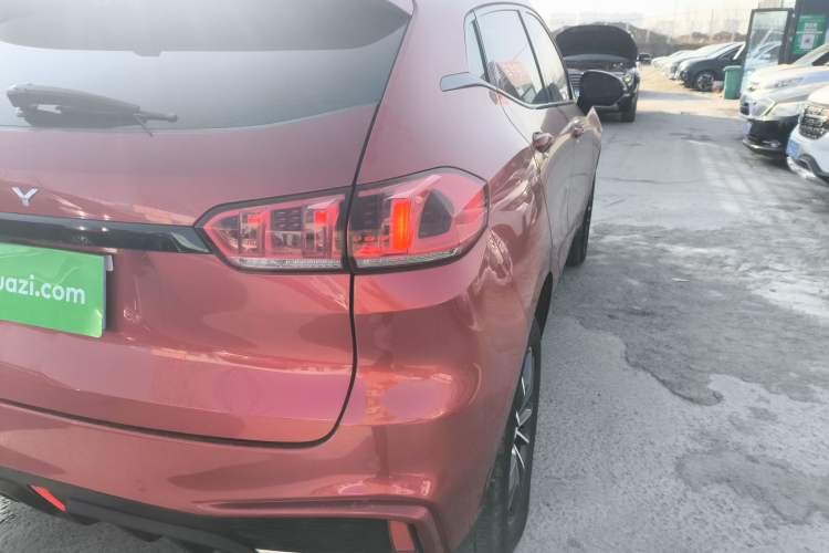 Used Wey VV5 2021 1.5T Two-Wheel Drive Smart Pioneer
