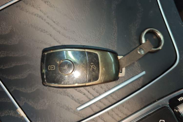 Used Mercedes-Benz E-Class 2019 E 200 L Sport Edition