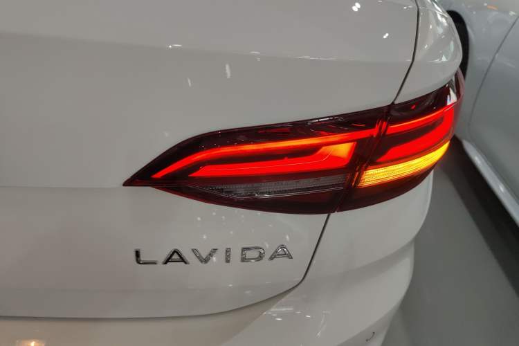 Used Volkswagen Lavida 2023 Revised Version 1.5L Automatic 5 Millionth Edition
